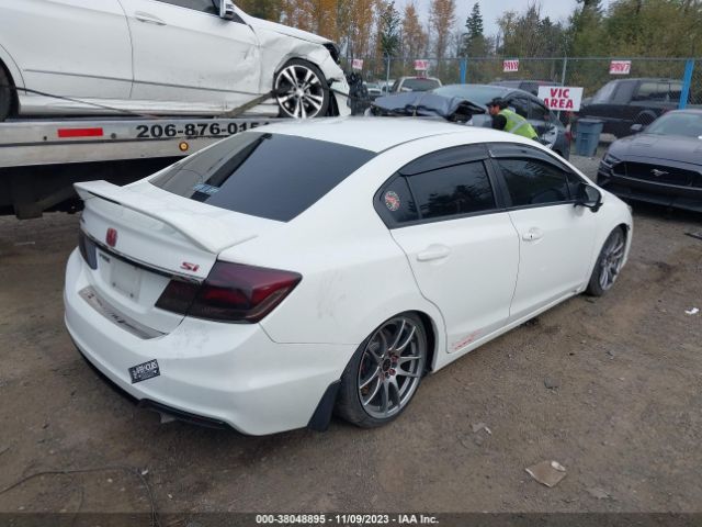 Photo 3 VIN: 2HGFB6E51FH701325 - HONDA CIVIC 