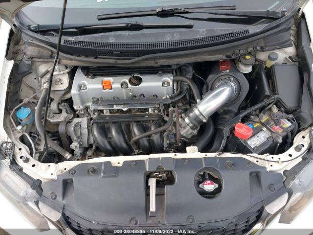 Photo 9 VIN: 2HGFB6E51FH701325 - HONDA CIVIC 