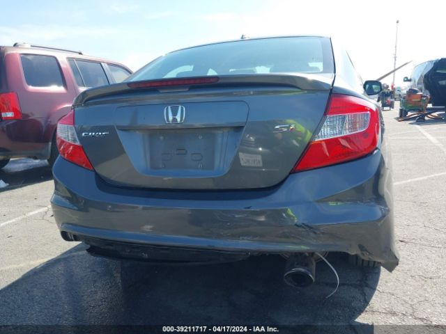 Photo 5 VIN: 2HGFB6E52CH701412 - HONDA CIVIC 