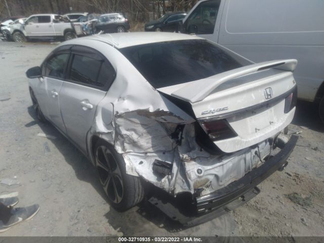 Photo 2 VIN: 2HGFB6E52FH702533 - HONDA CIVIC SEDAN 