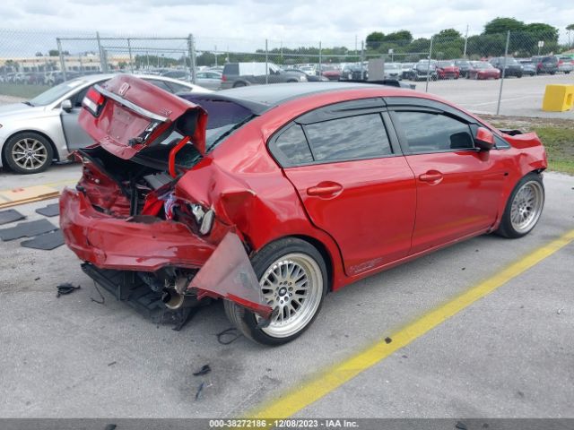 Photo 3 VIN: 2HGFB6E54DH704569 - HONDA CIVIC 