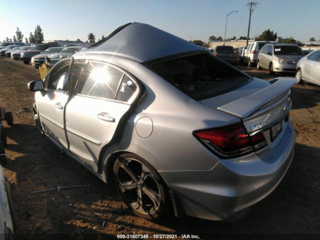 Photo 2 VIN: 2HGFB6E56FH705127 - HONDA CIVIC SEDAN 