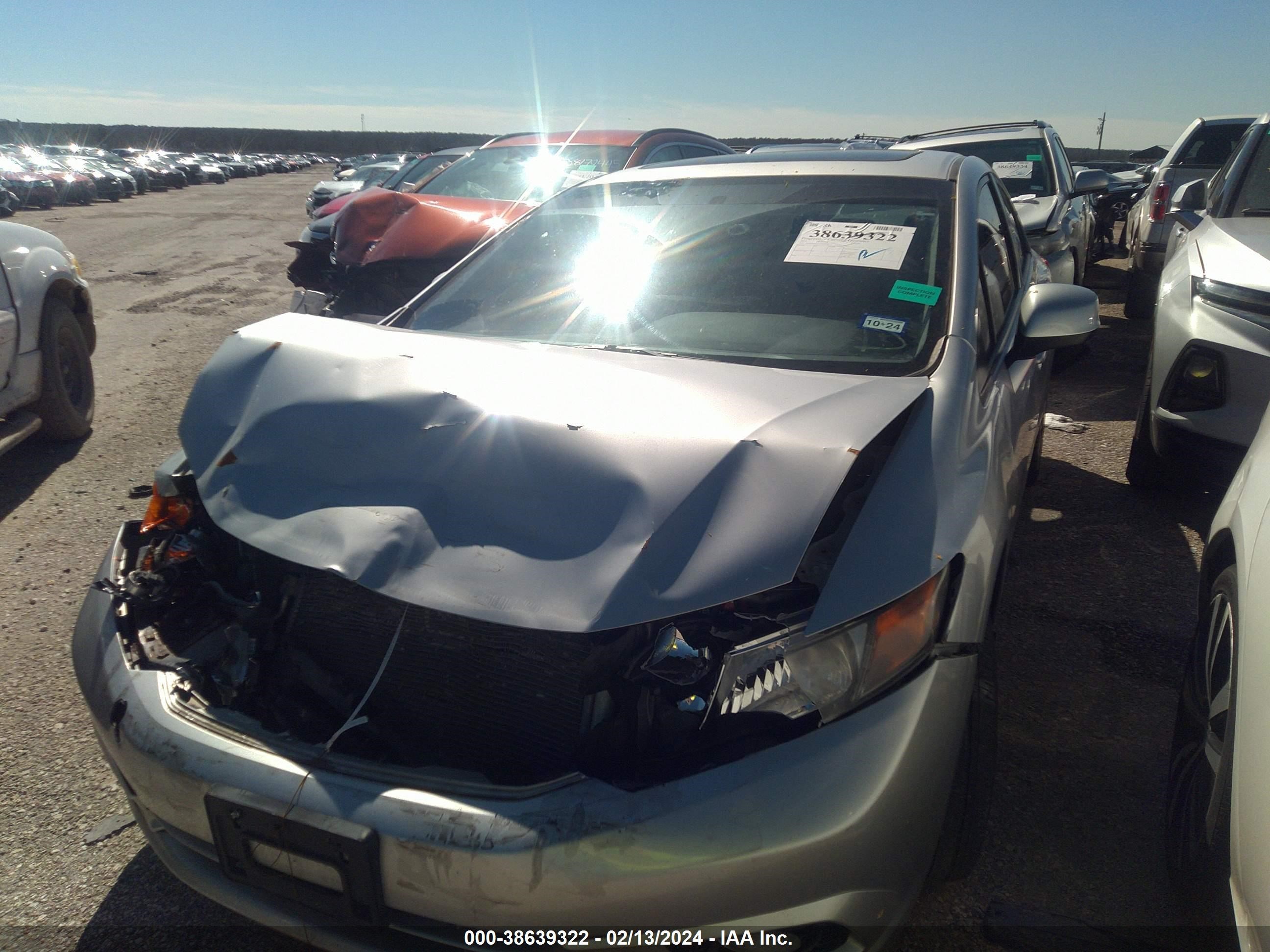 Photo 1 VIN: 2HGFB6E57CH703978 - HONDA CIVIC 