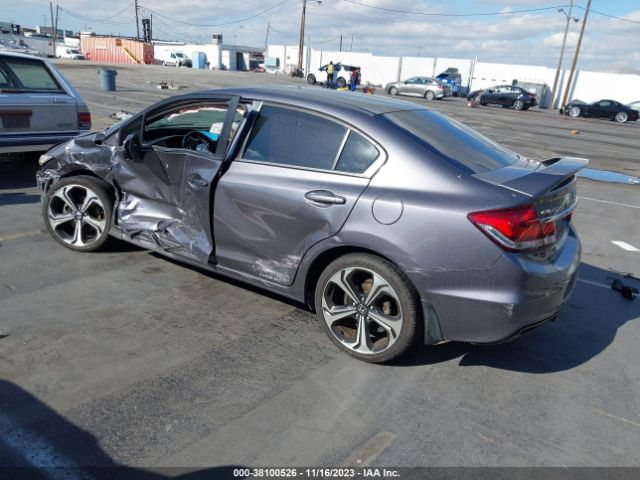 Photo 2 VIN: 2HGFB6E57FH701880 - HONDA CIVIC 