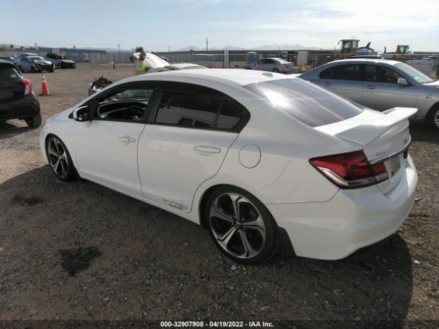 Photo 2 VIN: 2HGFB6E57FH706626 - HONDA CIVIC SEDAN 