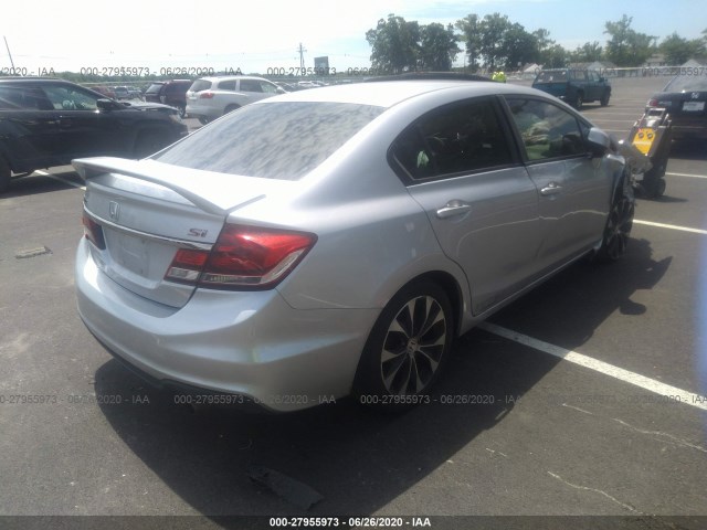 Photo 3 VIN: 2HGFB6E59DH702557 - HONDA CIVIC SDN 