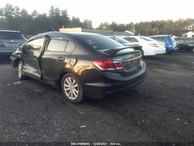 Photo 2 VIN: 2HGFB6E59FH700696 - HONDA CIVIC SEDAN 