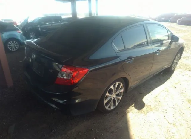 Photo 3 VIN: 2HGFB6E5XCH702159 - HONDA CIVIC SDN 