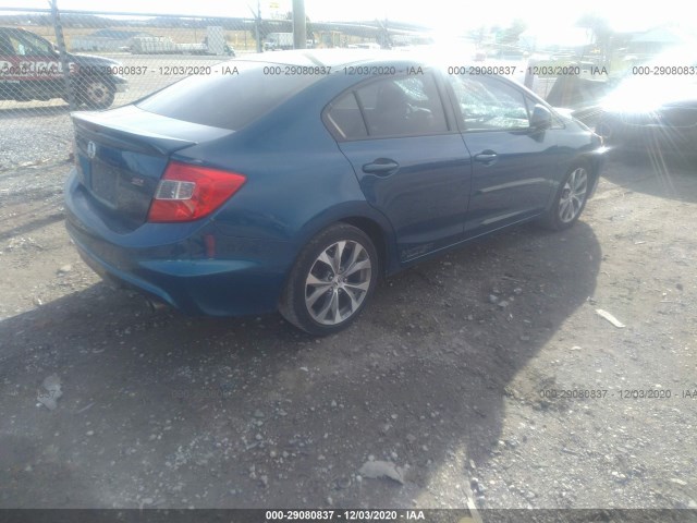 Photo 3 VIN: 2HGFB6E5XCH704753 - HONDA CIVIC SDN 