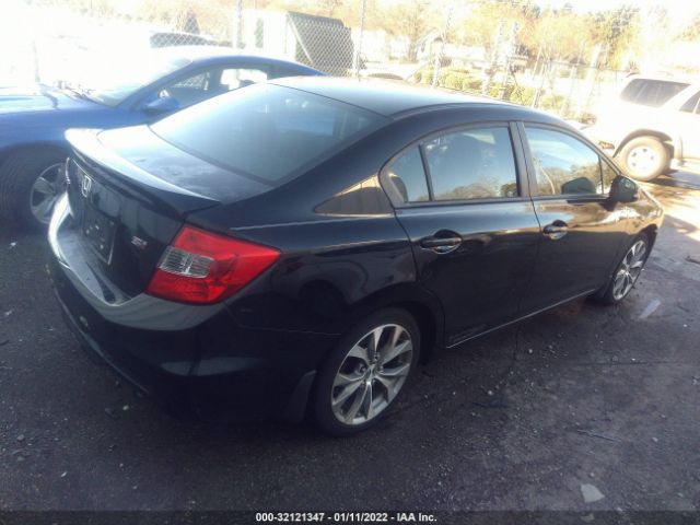 Photo 3 VIN: 2HGFB6E5XCH705692 - HONDA CIVIC SDN 