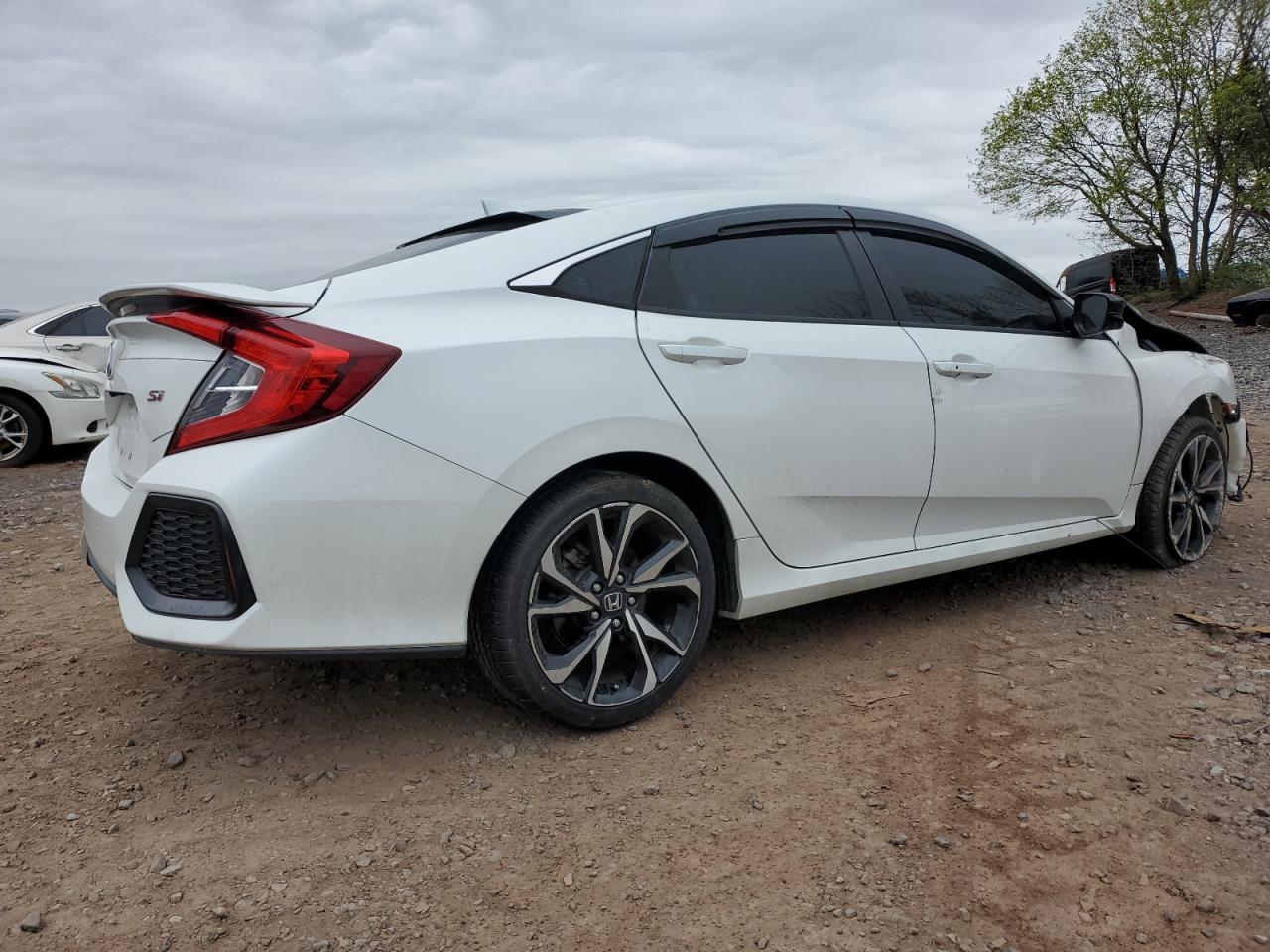 Photo 2 VIN: 2HGFC1E50KH700158 - HONDA CIVIC 