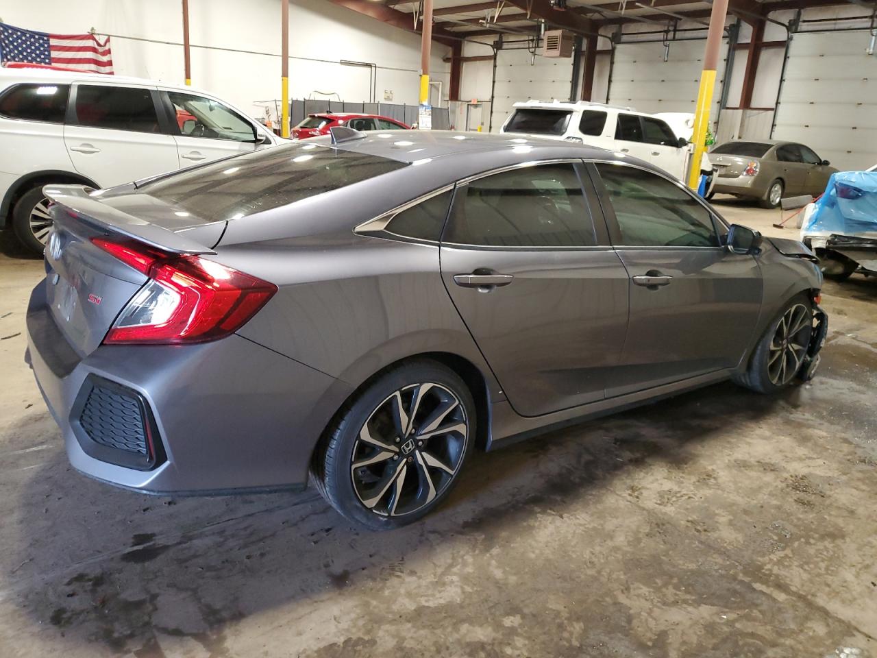 Photo 2 VIN: 2HGFC1E51JH707246 - HONDA CIVIC 