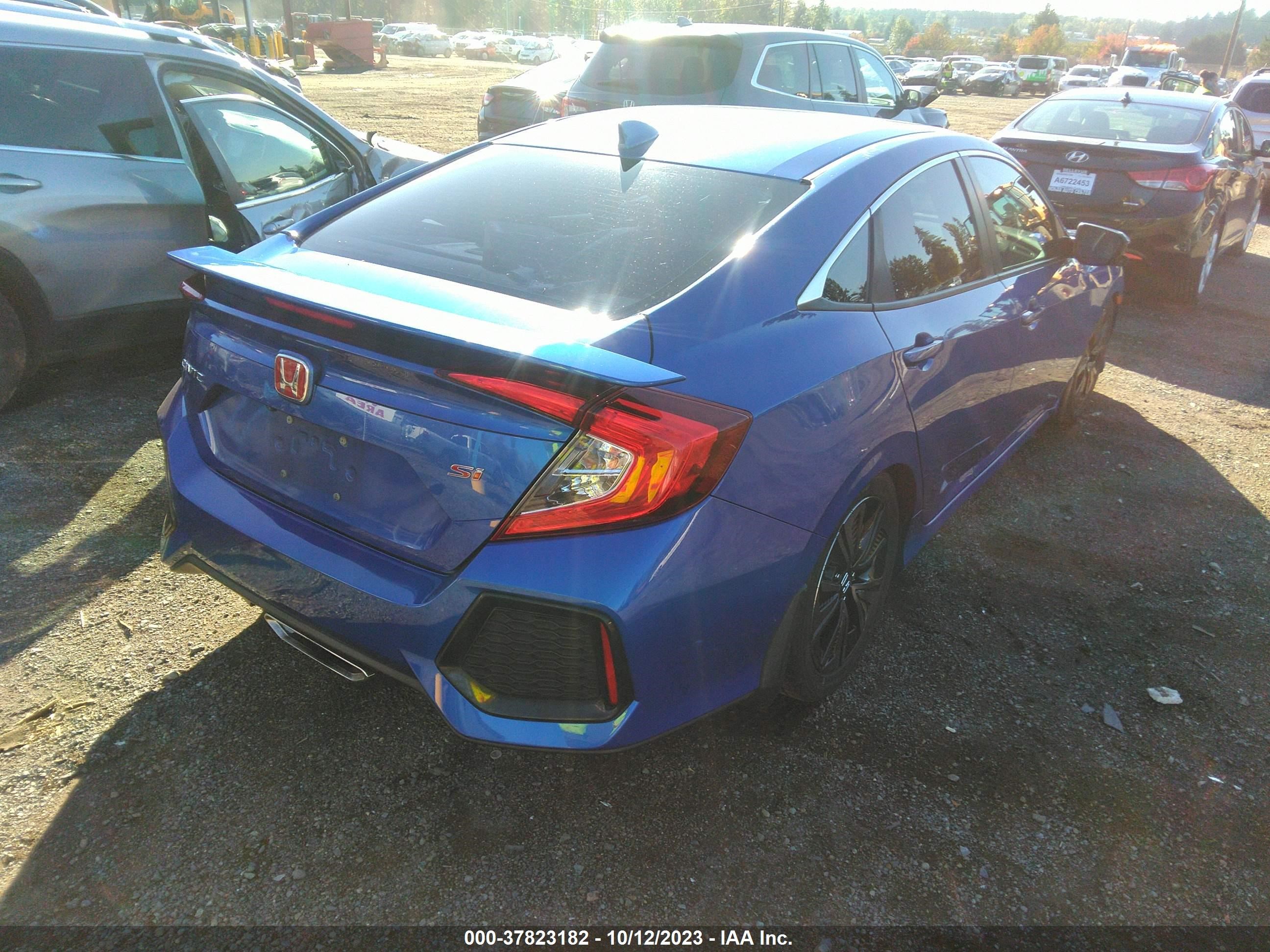 Photo 3 VIN: 2HGFC1E52JH702170 - HONDA CIVIC 