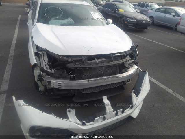 Photo 5 VIN: 2HGFC1E57JH703220 - HONDA CIVIC SI SEDAN 