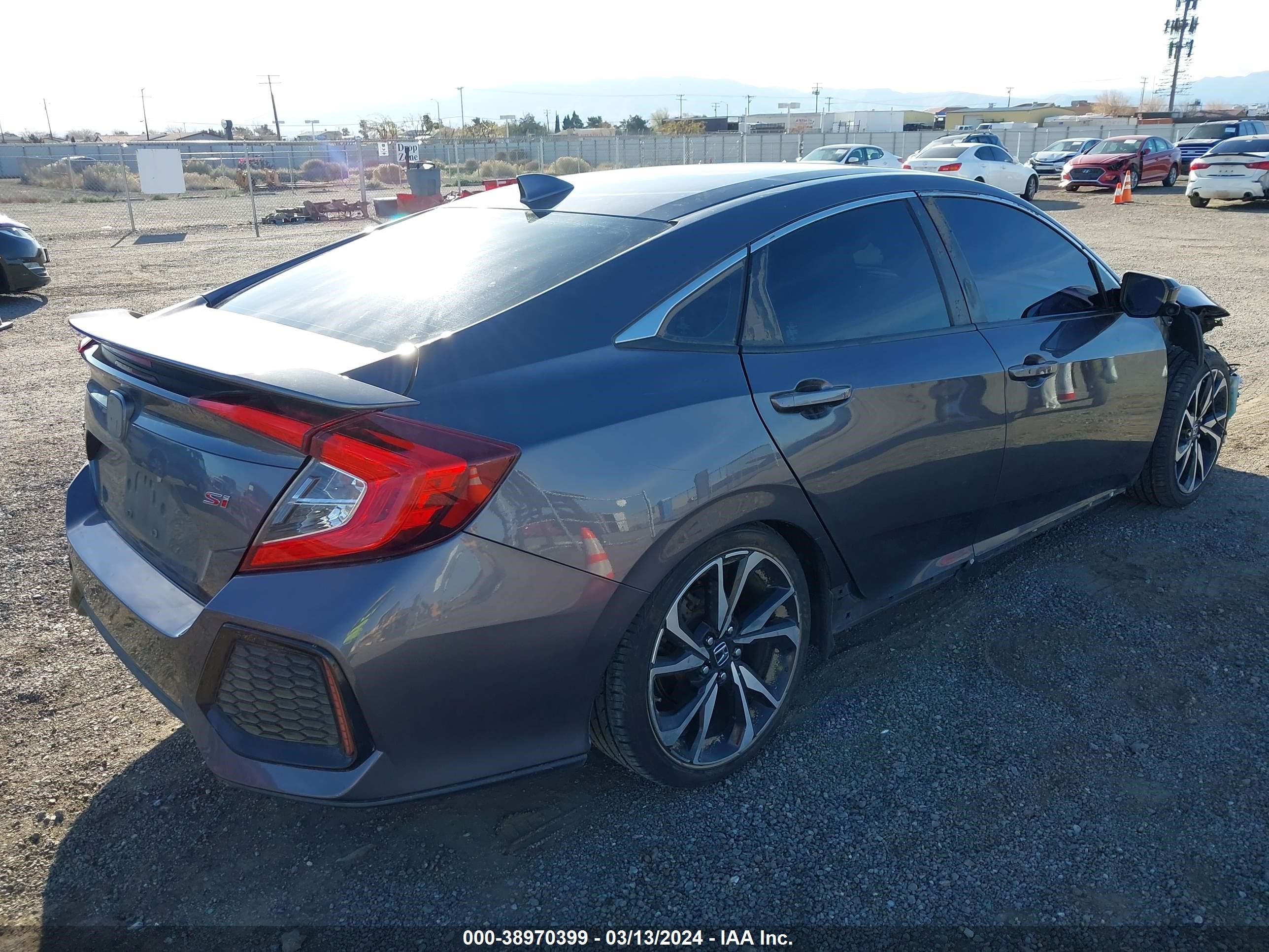 Photo 3 VIN: 2HGFC1E58HH702989 - HONDA CIVIC 