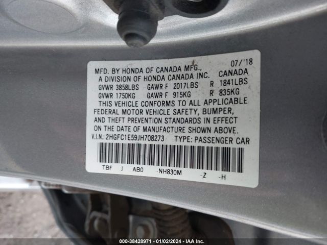 Photo 8 VIN: 2HGFC1E59JH708273 - HONDA CIVIC 