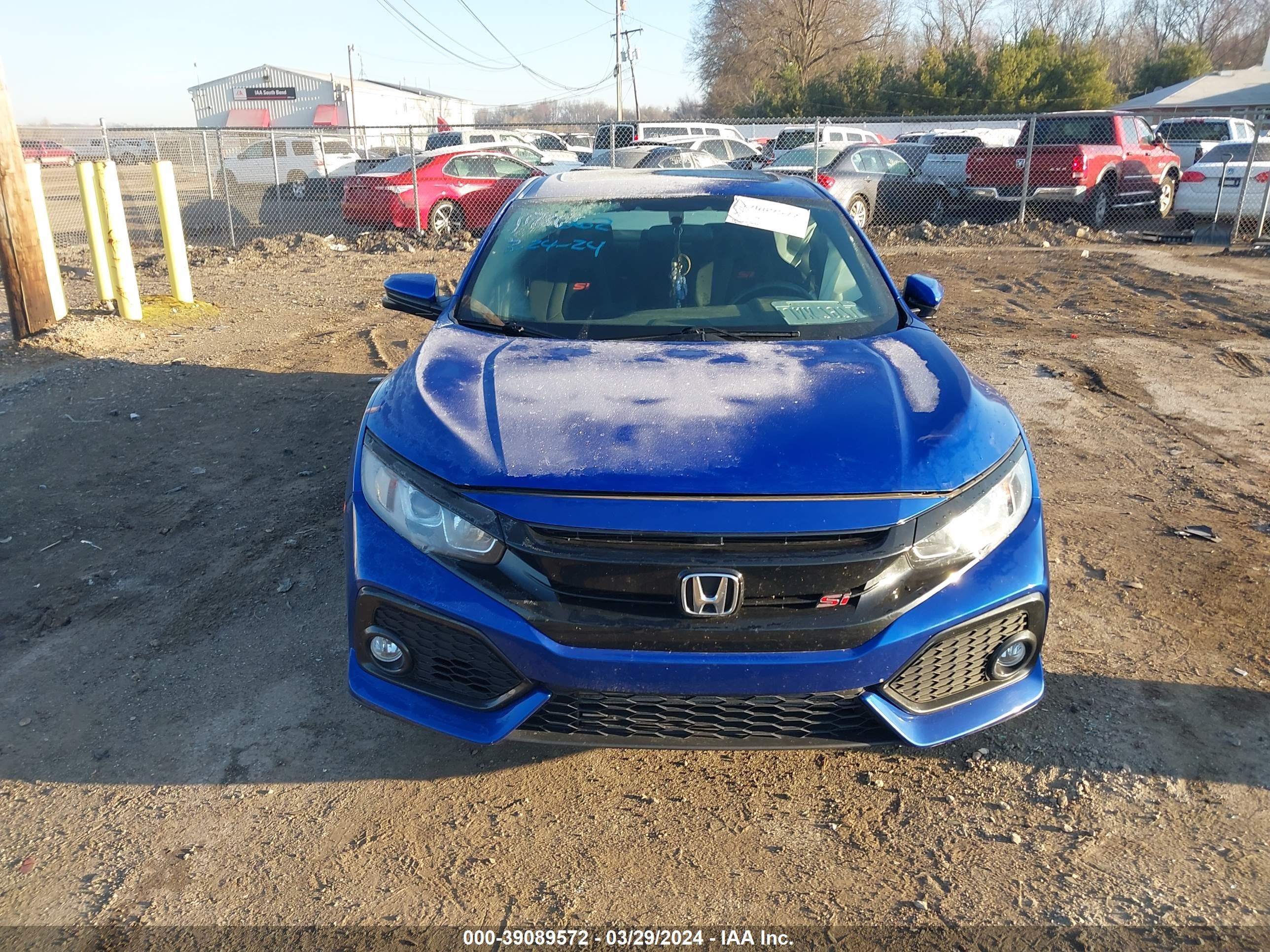 Photo 12 VIN: 2HGFC1E5XJH709092 - HONDA CIVIC 