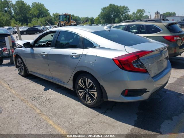 Photo 2 VIN: 2HGFC1F30HH637200 - HONDA CIVIC 