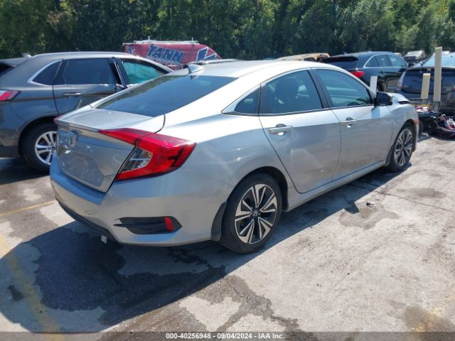 Photo 3 VIN: 2HGFC1F30HH637200 - HONDA CIVIC 