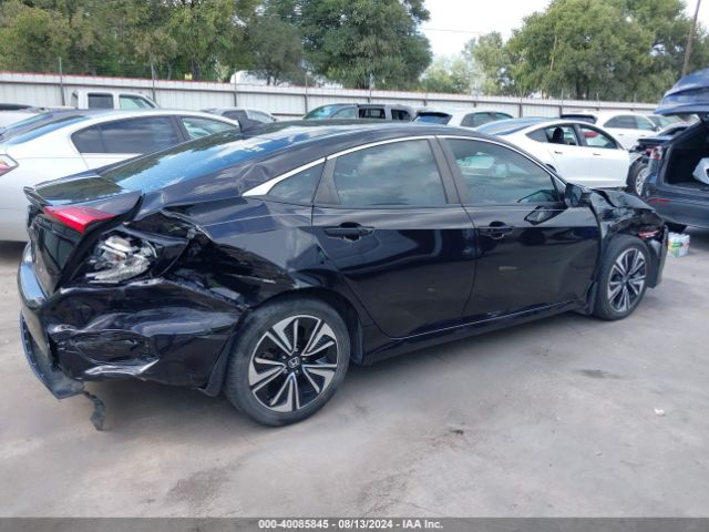 Photo 5 VIN: 2HGFC1F31HH630143 - HONDA CIVIC 