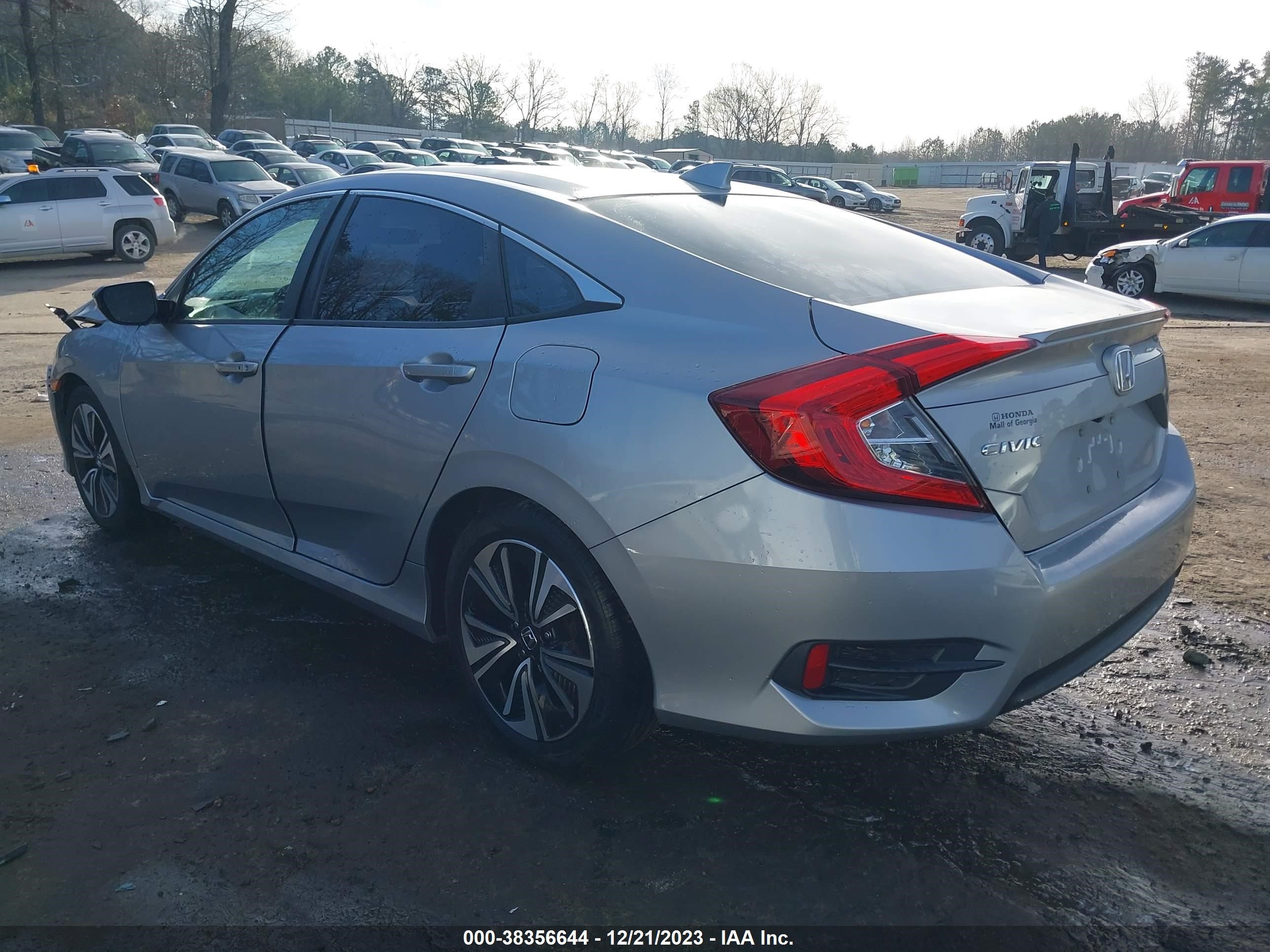 Photo 2 VIN: 2HGFC1F31HH637450 - HONDA CIVIC 