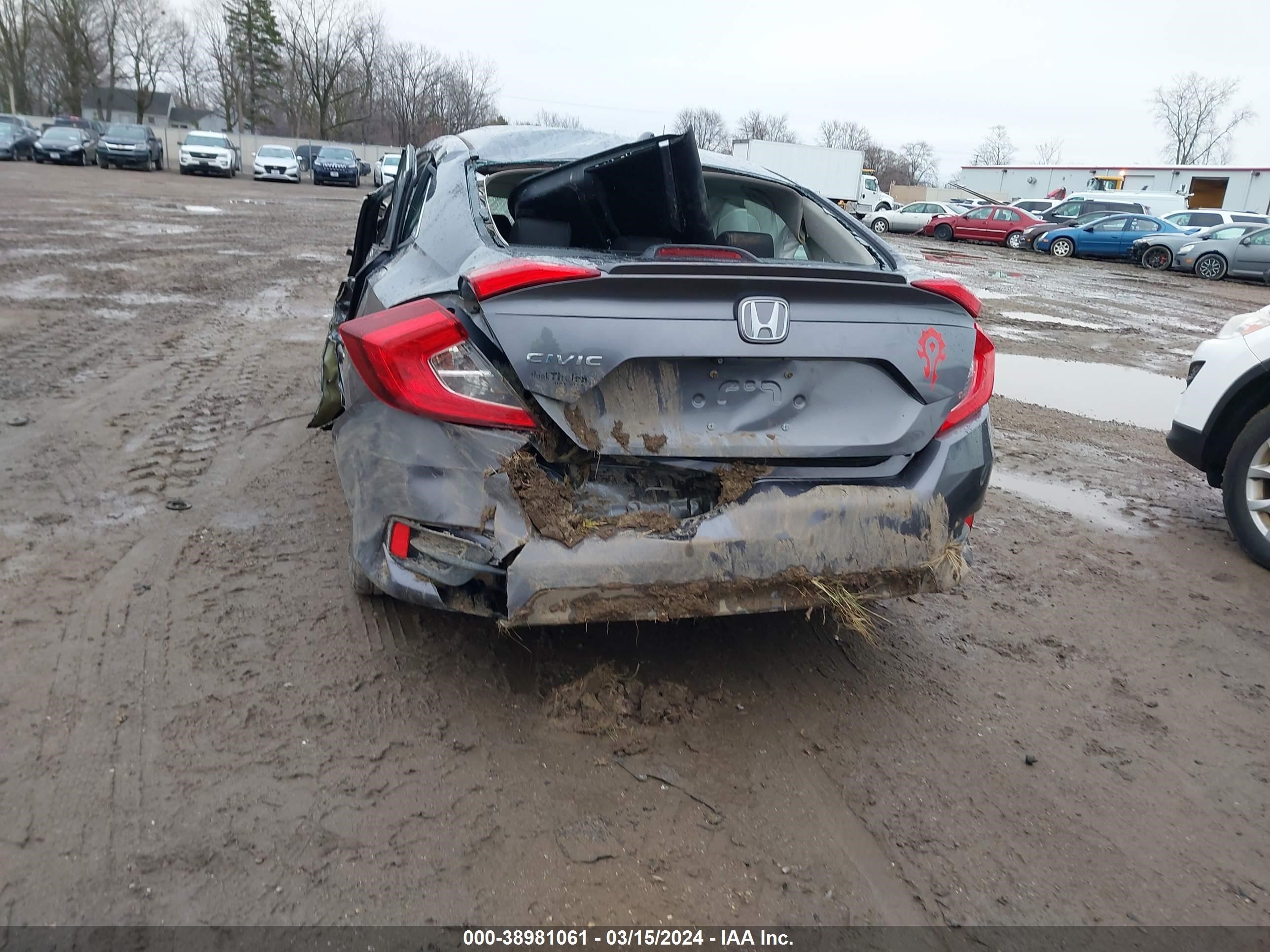 Photo 16 VIN: 2HGFC1F31JH644128 - HONDA CIVIC 