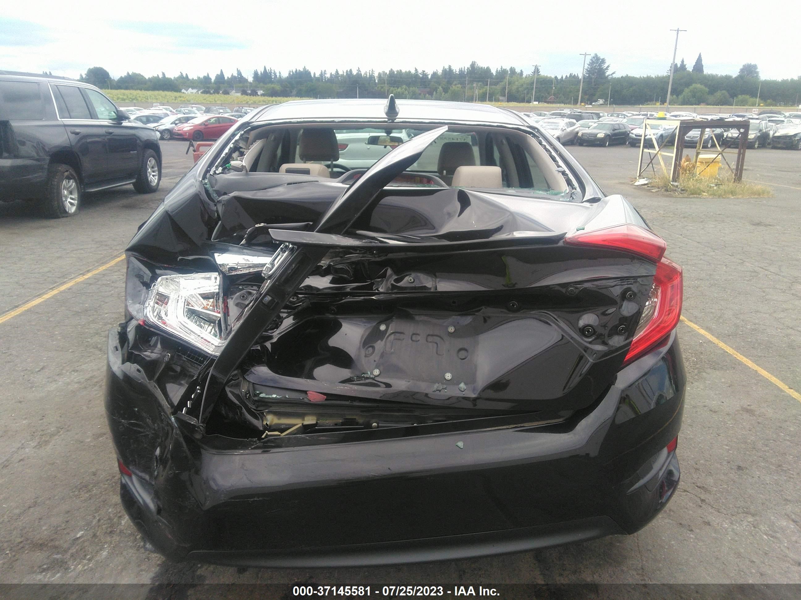 Photo 15 VIN: 2HGFC1F33GH650585 - HONDA CIVIC 