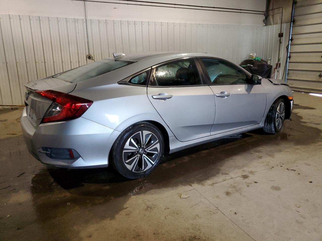 Photo 2 VIN: 2HGFC1F37GH645292 - HONDA CIVIC 