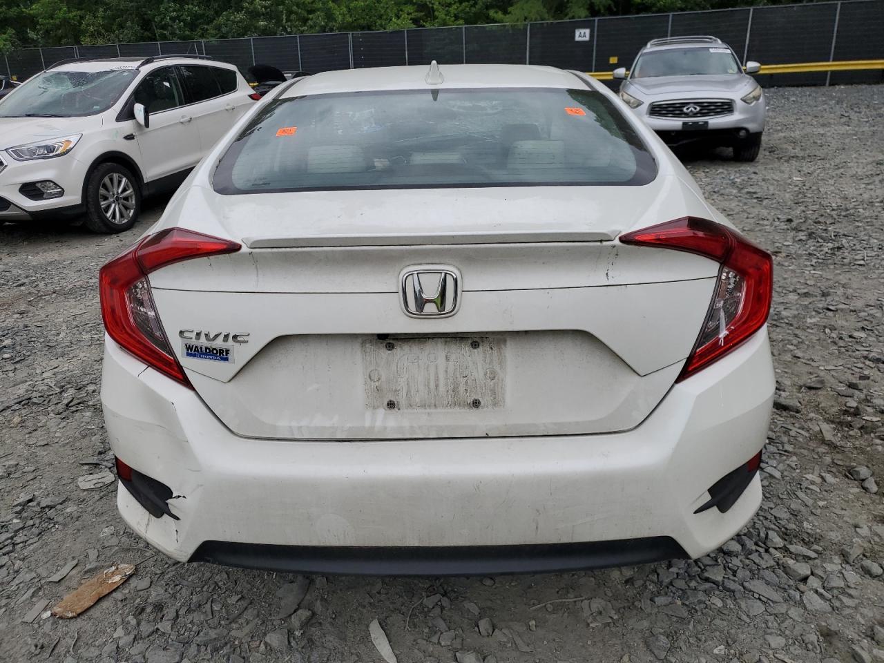 Photo 5 VIN: 2HGFC1F38GH642384 - HONDA CIVIC 