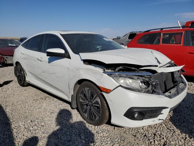 Photo 3 VIN: 2HGFC1F38HH635792 - HONDA CIVIC EX 