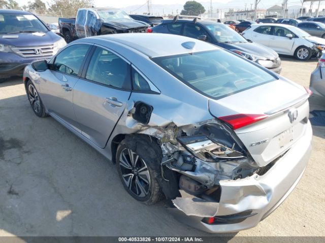 Photo 2 VIN: 2HGFC1F38HH647604 - HONDA CIVIC 