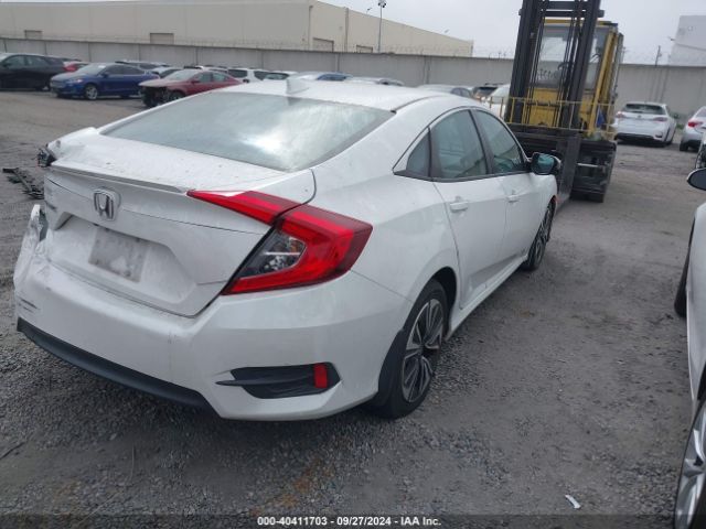 Photo 3 VIN: 2HGFC1F39HH637471 - HONDA CIVIC 