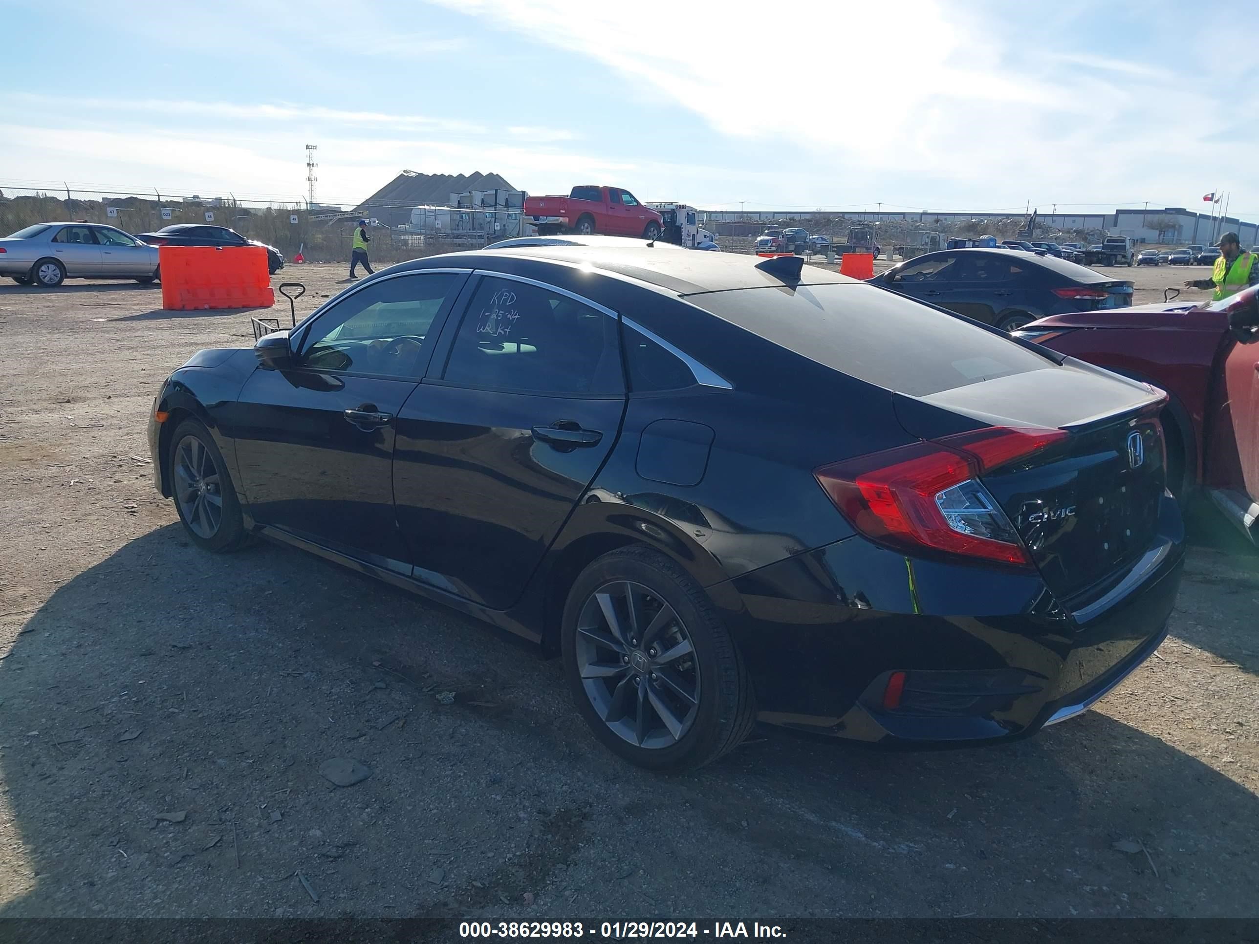 Photo 2 VIN: 2HGFC1F39MH702457 - HONDA CIVIC 