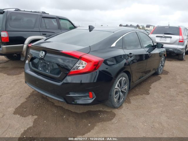 Photo 3 VIN: 2HGFC1F3XGH643617 - HONDA CIVIC 