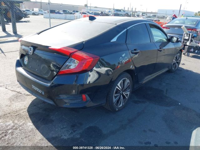 Photo 3 VIN: 2HGFC1F3XHH636880 - HONDA CIVIC 