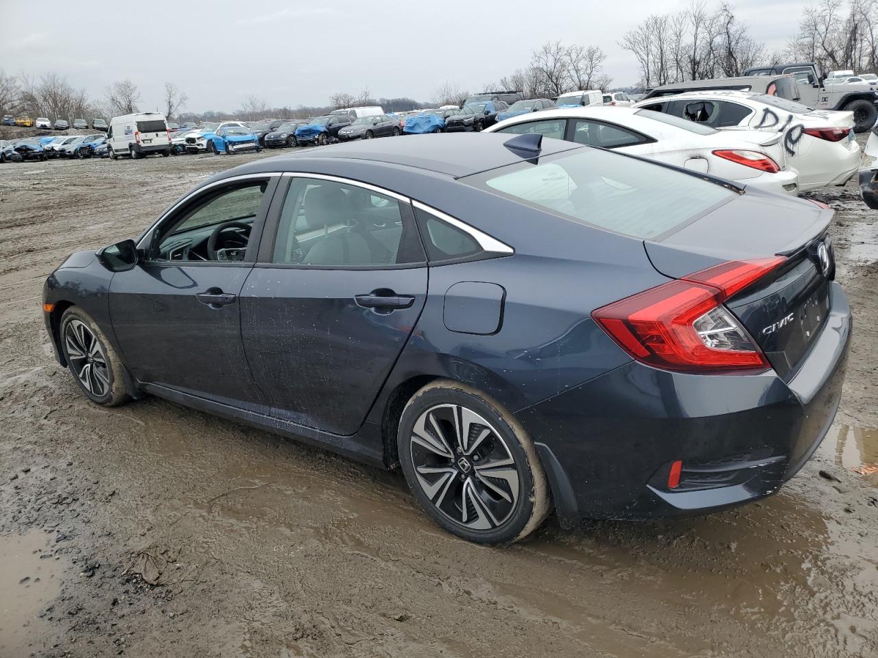 Photo 1 VIN: 2HGFC1F3XHH648690 - HONDA CIVIC 