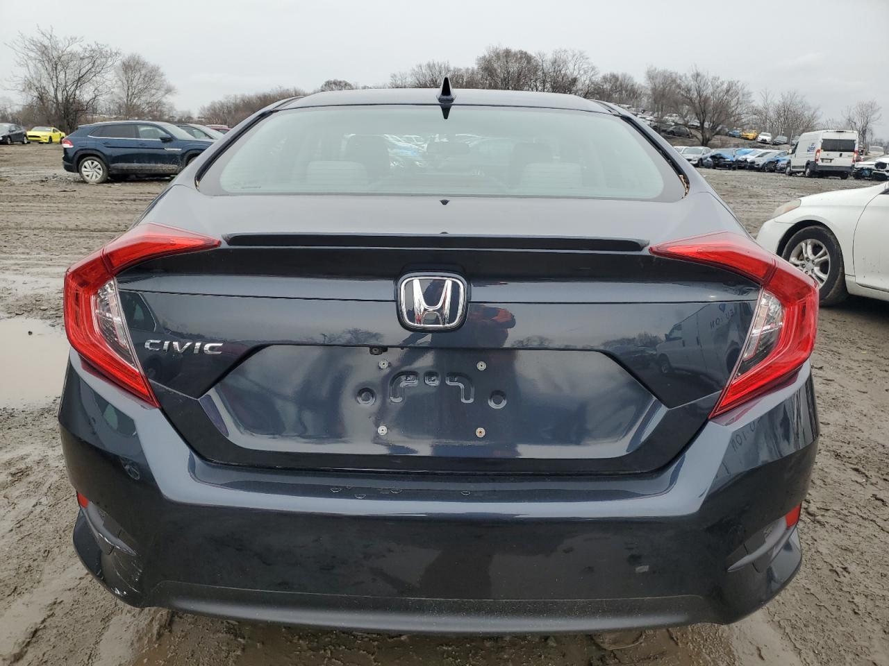 Photo 5 VIN: 2HGFC1F3XHH648690 - HONDA CIVIC 