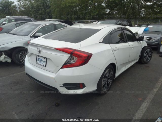 Photo 3 VIN: 2HGFC1F3XJH640045 - HONDA CIVIC SEDAN 