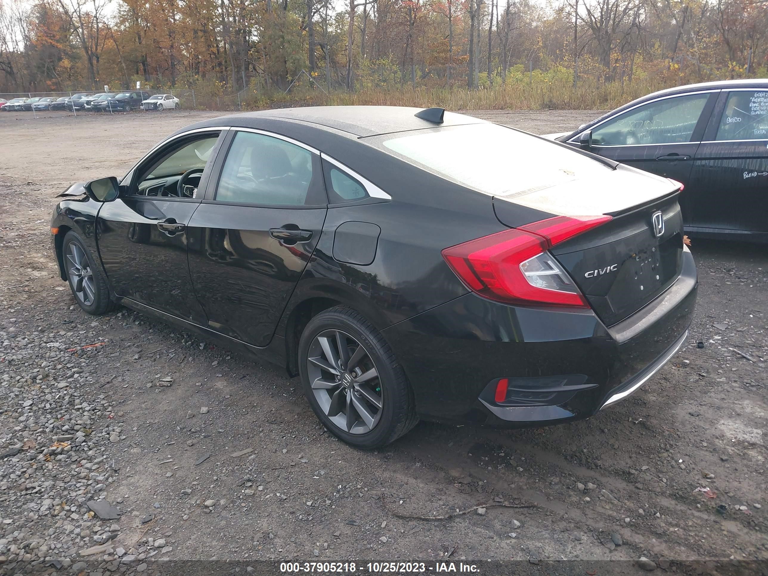 Photo 2 VIN: 2HGFC1F3XKH652116 - HONDA CIVIC 