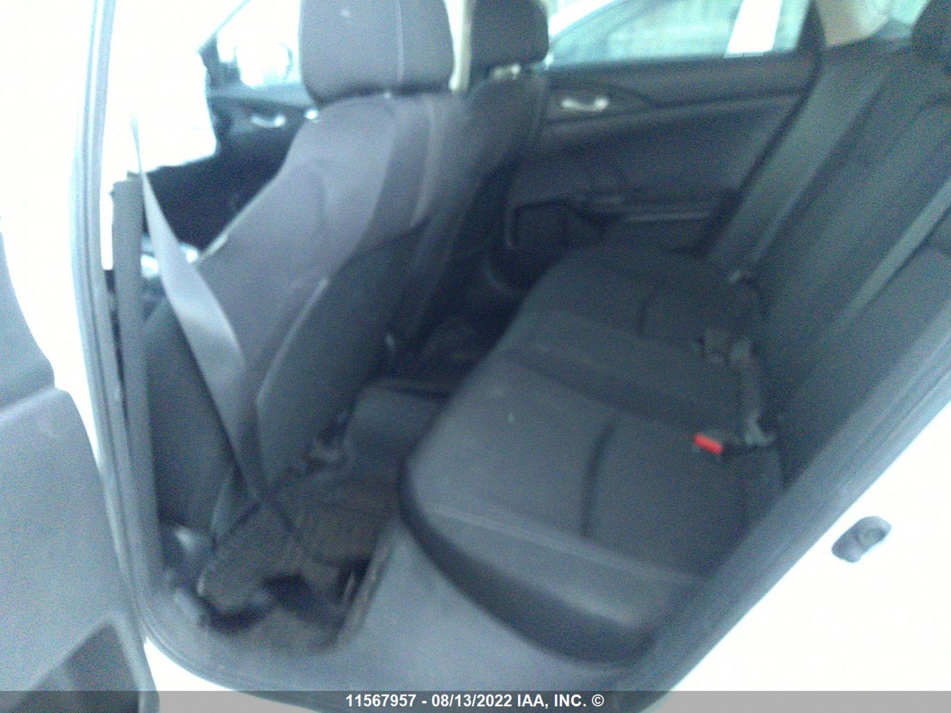 Photo 7 VIN: 2HGFC1F4XHH103789 - HONDA CIVIC 