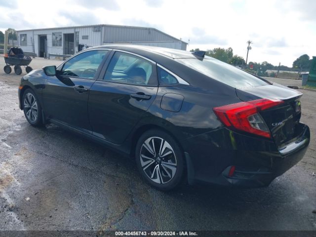 Photo 2 VIN: 2HGFC1F70GH639658 - HONDA CIVIC 