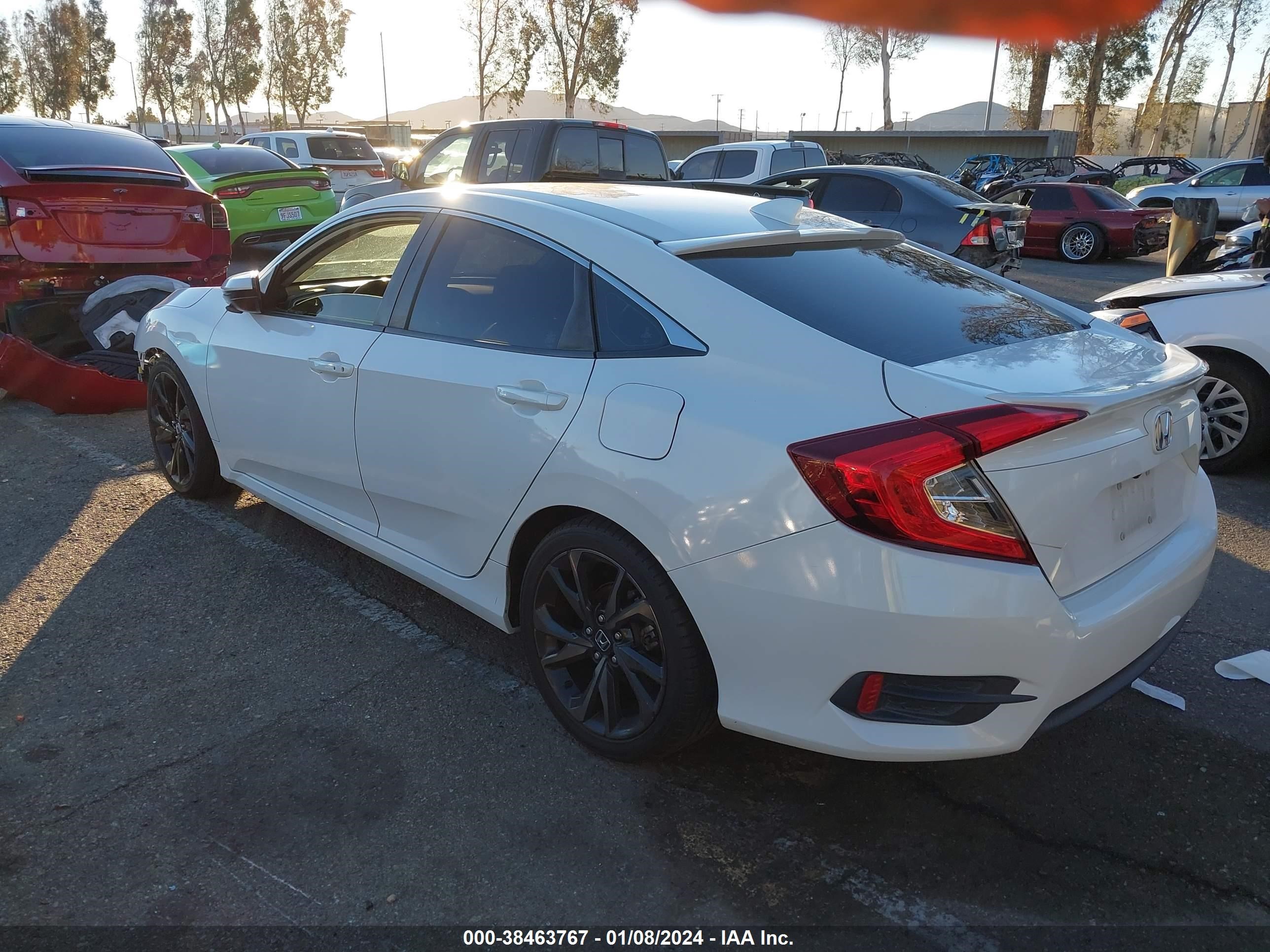 Photo 2 VIN: 2HGFC1F70HH631030 - HONDA CIVIC 