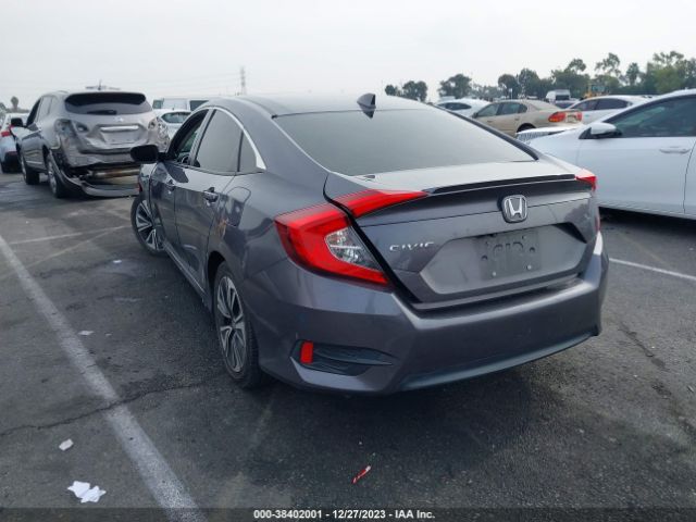 Photo 2 VIN: 2HGFC1F70HH632422 - HONDA CIVIC 