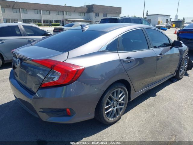 Photo 3 VIN: 2HGFC1F71HH641520 - HONDA CIVIC 