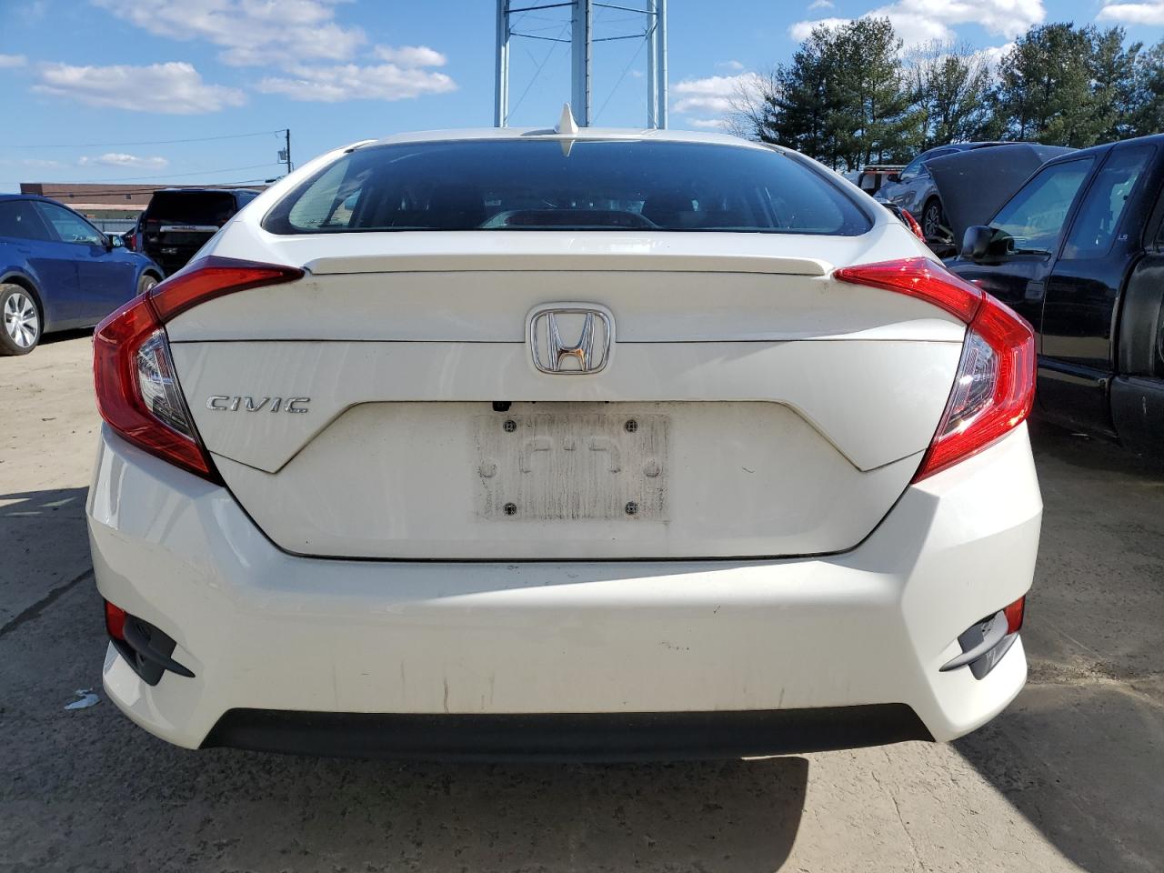 Photo 5 VIN: 2HGFC1F72HH652218 - HONDA CIVIC 