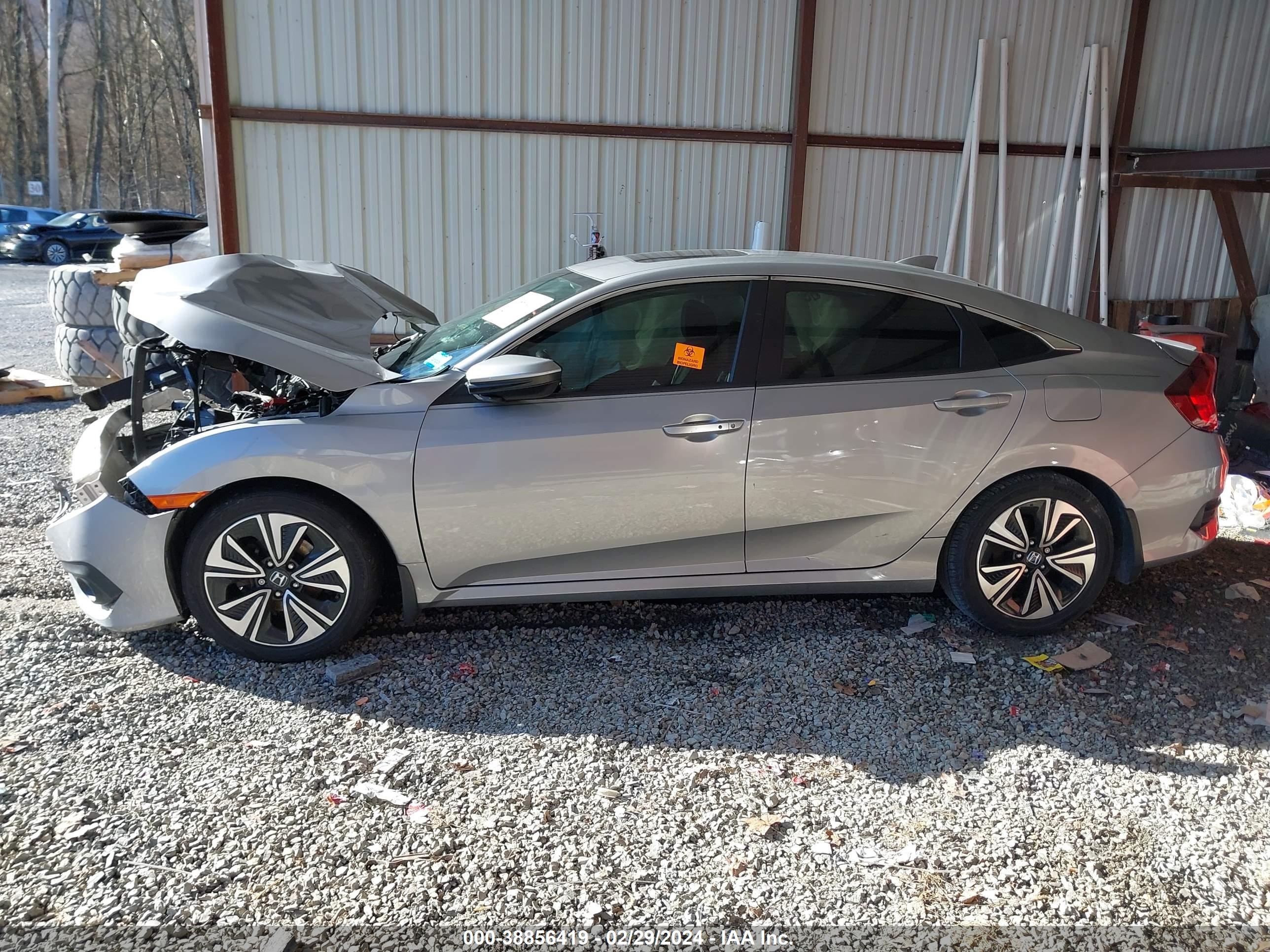 Photo 13 VIN: 2HGFC1F74HH649062 - HONDA CIVIC 