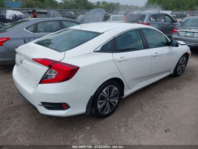 Photo 3 VIN: 2HGFC1F76JH645729 - HONDA CIVIC 