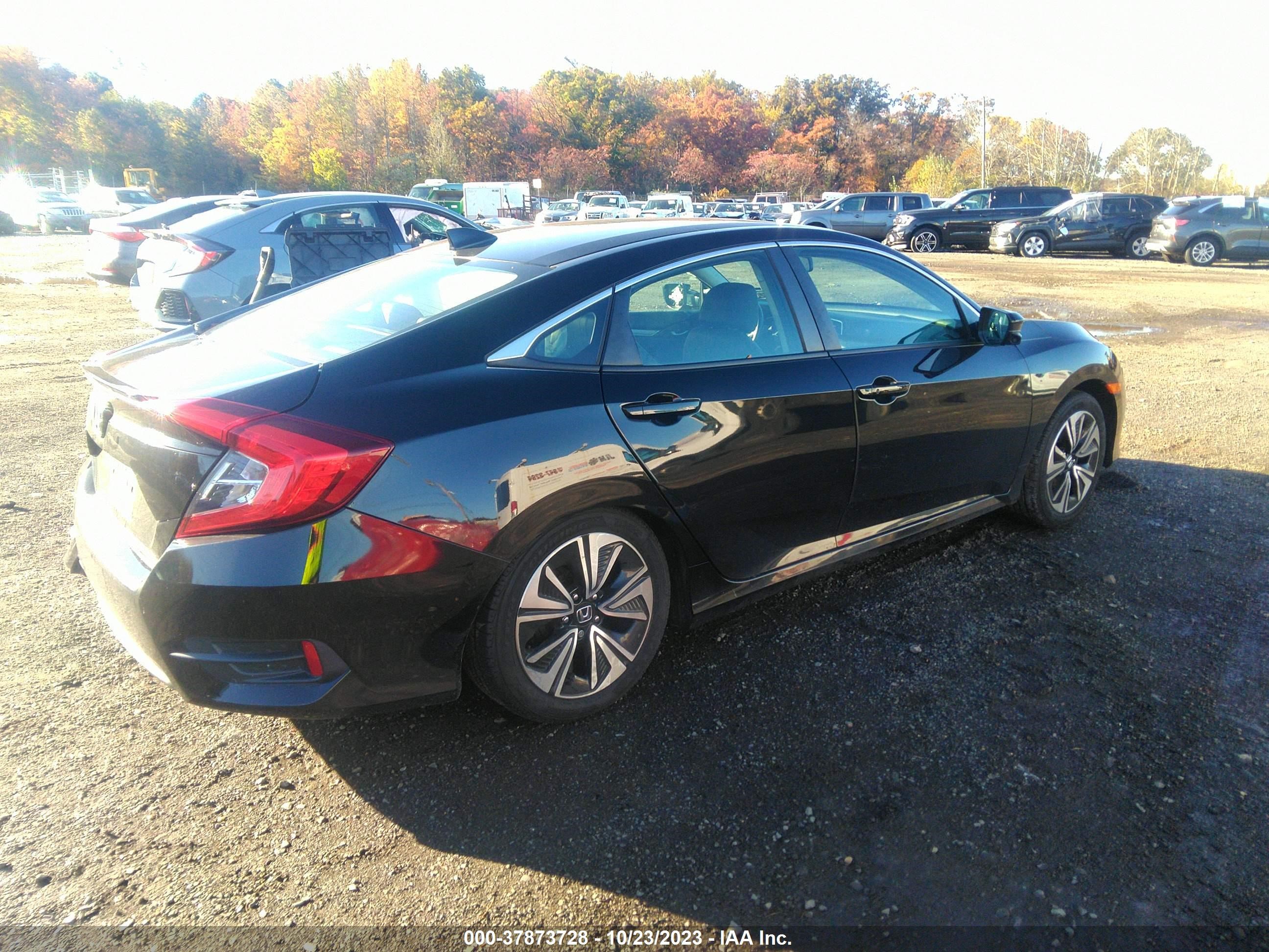 Photo 3 VIN: 2HGFC1F79GH650321 - HONDA CIVIC 