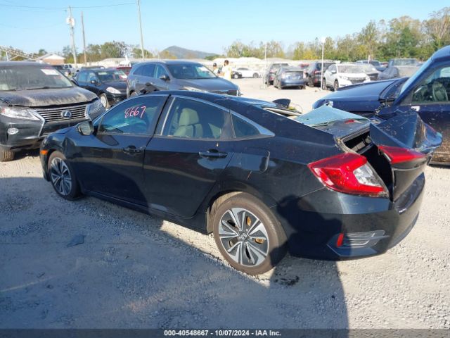 Photo 2 VIN: 2HGFC1F79JH640265 - HONDA CIVIC 