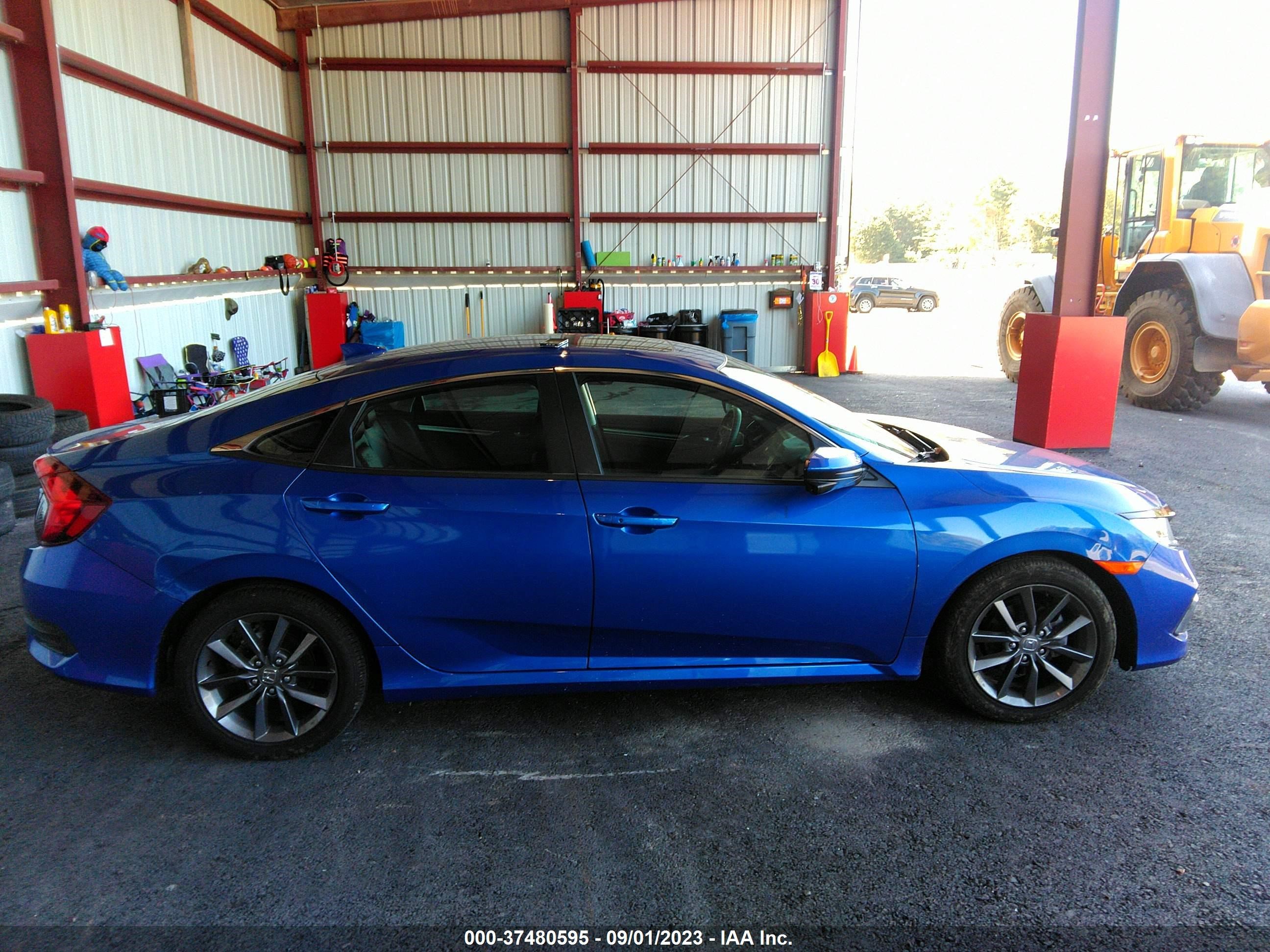 Photo 12 VIN: 2HGFC1F7XMH700140 - HONDA CIVIC 